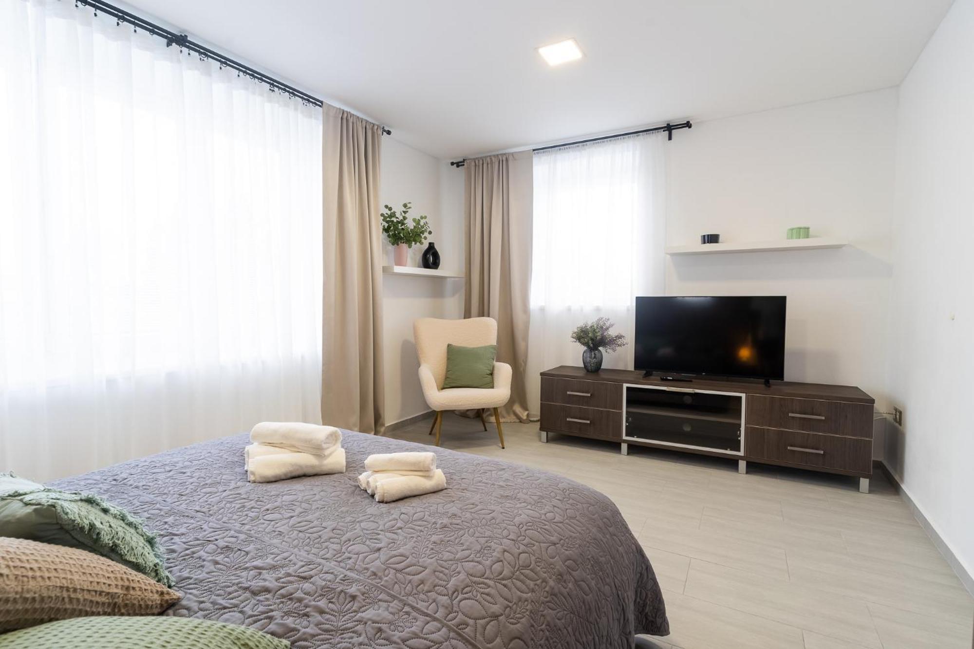 Apartmany Ambra Novy Malin エクステリア 写真